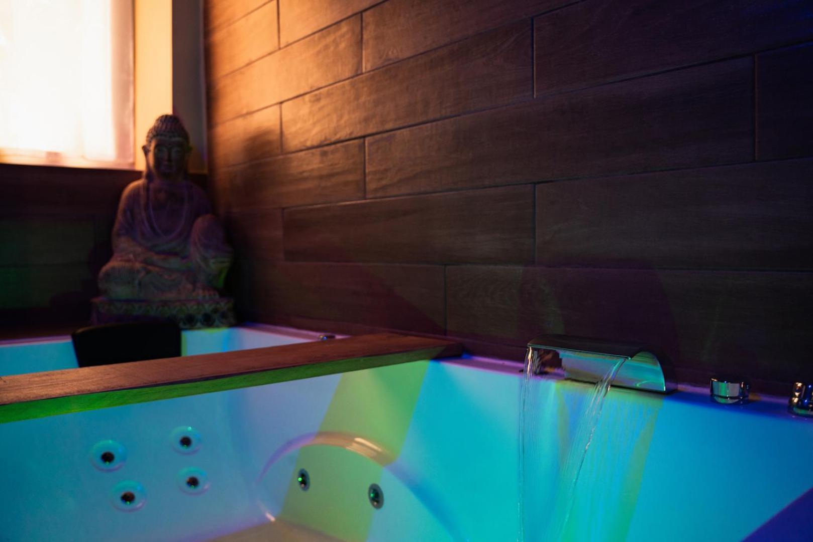 Le Balneo Jacuzzi Vieil Antibes Safranier Apartman Kültér fotó